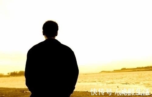 走路锻炼|走路是天然的“长寿药”，医生避开两个时间点，很多人都走错