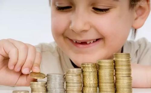 孩子|“孩子,金钱来之不易”,真正的教育,就应该和孩子“谈钱”!
