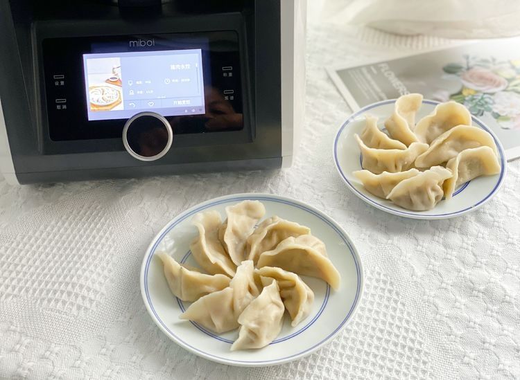 秋天吃饺子不能错过白菜猪肉馅，鲜美可口，价格还便宜