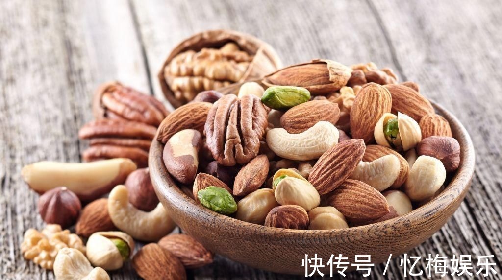 植物蛋白|50岁后, 身上还有这4个特征, 你可能是长寿体质, 连医生都羡慕!