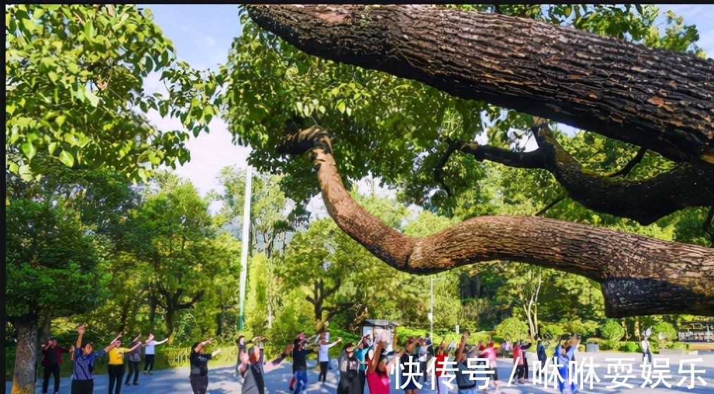 贵阳|集购物与休闲于一体的宏立城集团花果园购物中心，值得一去