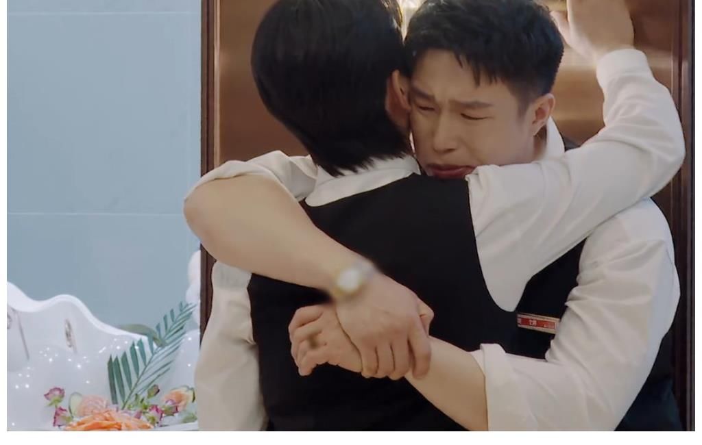 張九南|《德云斗笑社》：冷板凳上冷言冷語不合群的燒餅，到底怎么了？