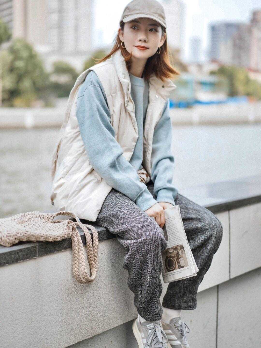 应季性|运动鞋到底有多百搭?裤装裙装都能配,上身效果一点不含糊