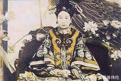 慈禧太后|慈禧太后为何时隔一年才出殡,出殡当天又为何臭气熏天?