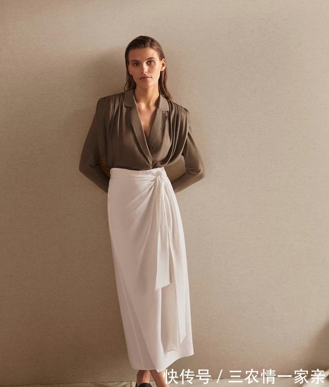 时髦 衬衫+半裙,轻轻松松的时髦!衬衫+半裙,轻轻松松的时髦!