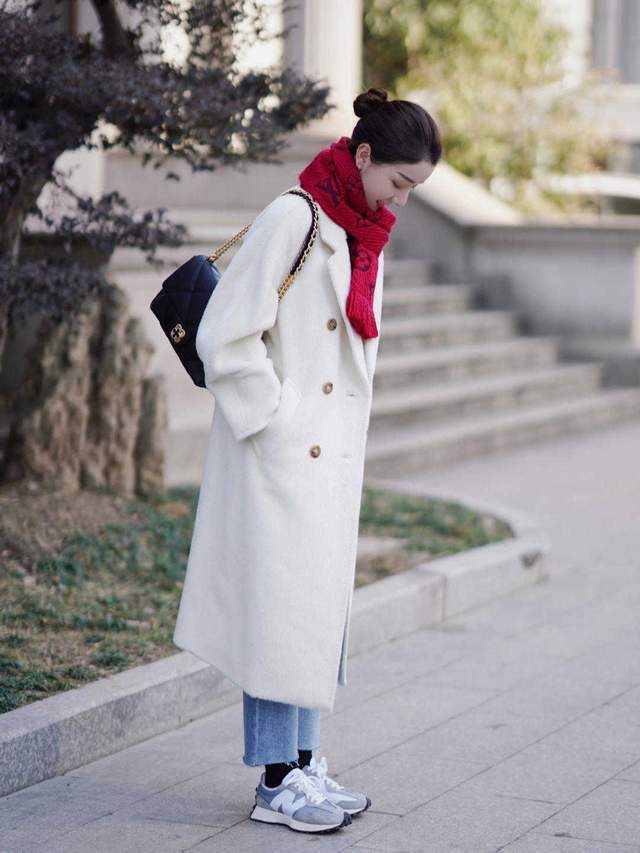 秋天|早秋不知道怎么穿?瞧瞧这3套衣服搭配,能提升衣品也能提升气质