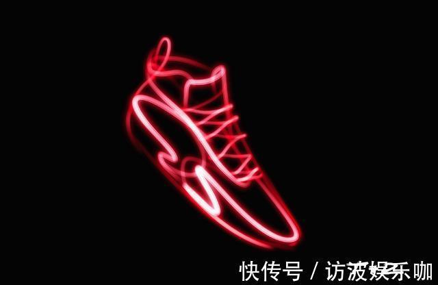 zoom 是双好鞋?详解AJ36手稿:追求轻质,缓震顶配,和前几代没差别?