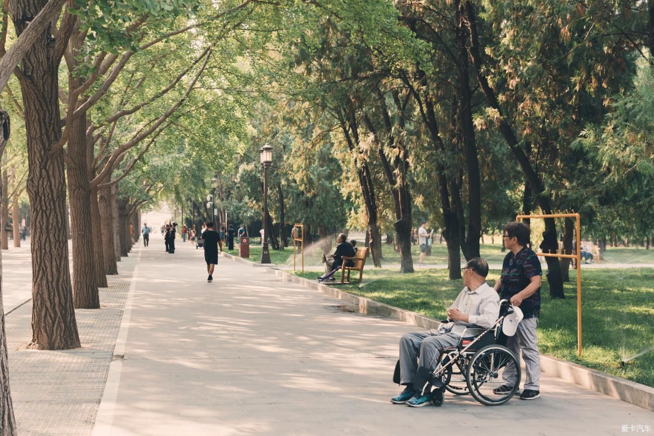中薪|品味京城探索皇室与市井