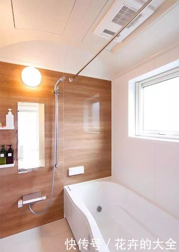 浴室|嫌卫生间太小?现在都这样设计,怪不得她家看上去空间大一倍!