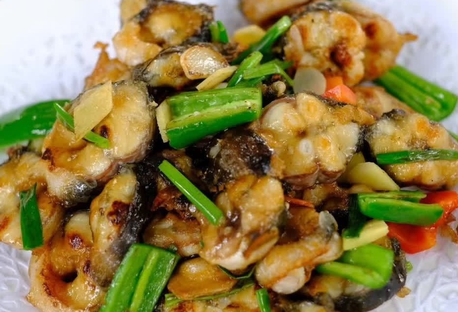 叉尾|暑假多给孩子吃4种鱼，才几元一斤，钙含量高，孩子长个不用愁