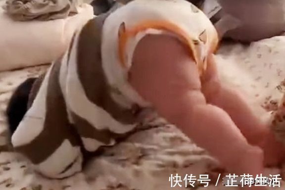 小家伙|六个月的宝宝,在床上变成了如此情景,网友:想生孩子了