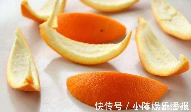菠萝皮|卫生间不用的时候,门到底开不开,如何去除卫生间异味!