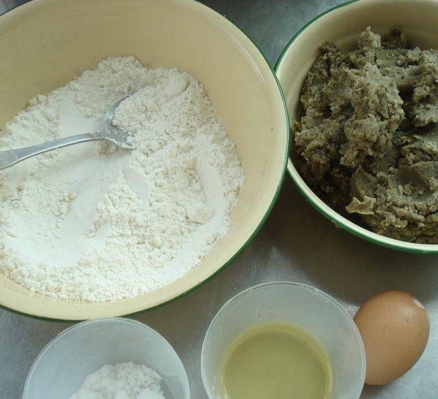 手工|自制绿豆酥饼,香酥可口,皮薄馅大,教你手工制作