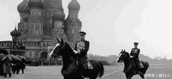 红军|红军中唯一可与朱可夫相提并论的名将,也被称永不后退的将军