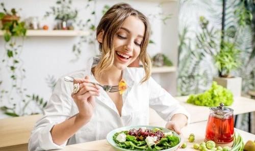 素食主义十年不孕,为生娃狂吃麦当劳,素食主义对受孕有多大影响