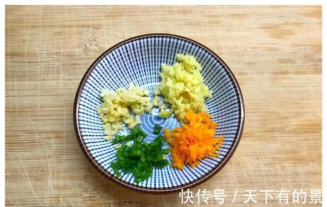 炝一炝|小河虾最具特色的做法，炝一炝就好，端上桌，10分钟光盘