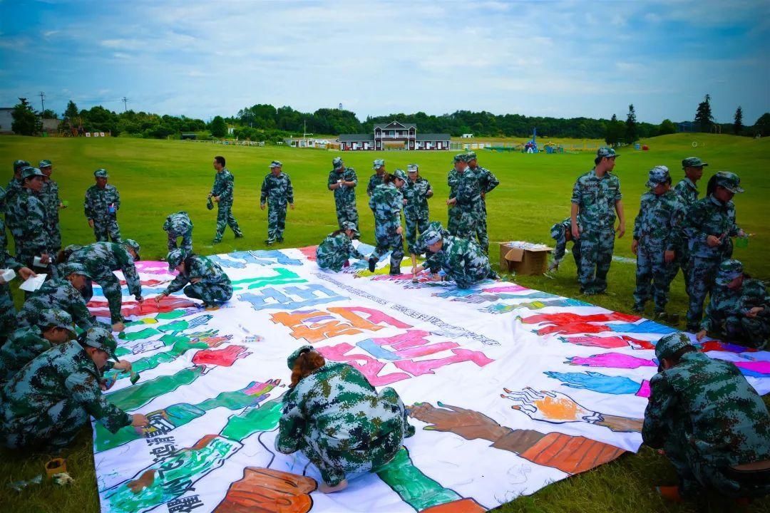 市级职工疗休养基地巡展?：飞鸿滑草“嗨”翻天，“草上飞”激情无限！