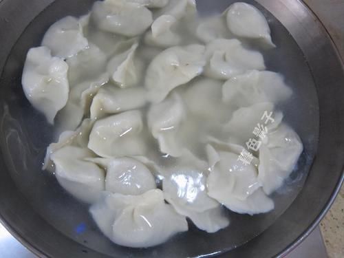 调饺子馅时，牢记3放3不放，闭着眼睛调都香，过年肯定用得上