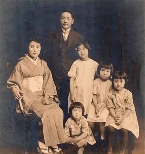 国家|当年日本女护士被俘虏后,中国将军不顾一切娶走她,后来过得怎样