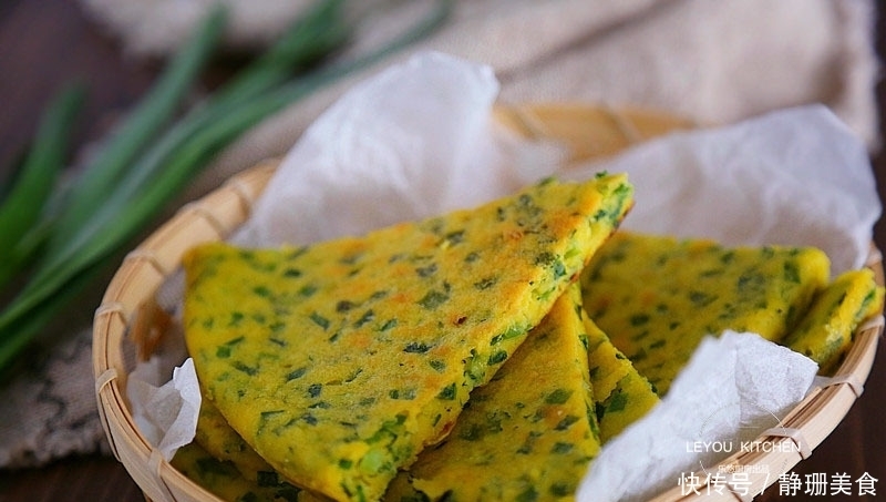 10分钟粗粮早餐饼,拌好面糊就能烙,吃过一次,天天想做