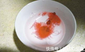 乳汁|保姆偷喝宝宝母乳,被抓后说一斤奶一斤血,母乳是妈妈血变的