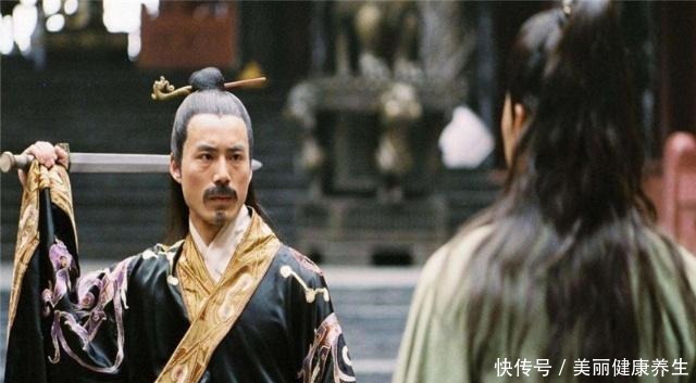 出身|出身王侯之家，最后却被饿死，死后葬在低洼小坡