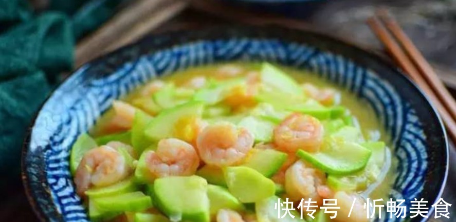 大肚子|女性不想大肚子,不妨多吃此食物,排毒瘦小腹,越吃越瘦