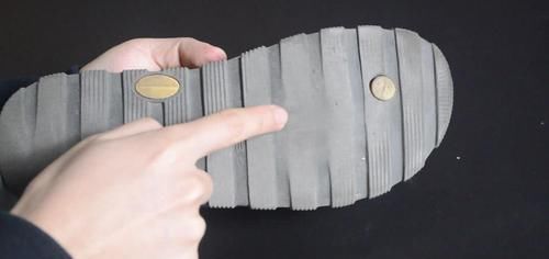 门把上涂点热熔胶, 这个用途太实用了, 要是早点知道就好了