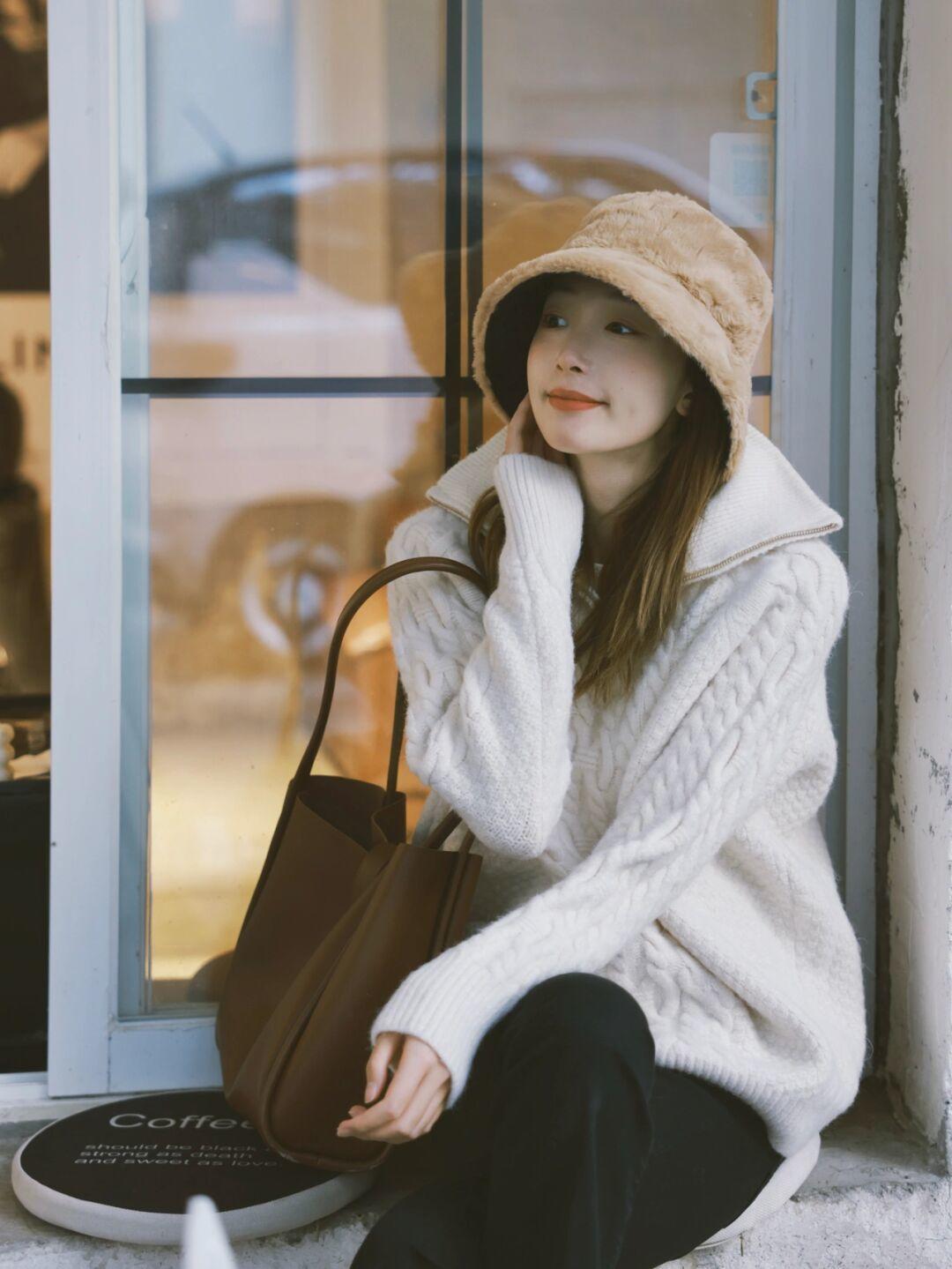 拉链|衣品好的女人,冬季都少不了“毛衣”的搭配,气质爆表