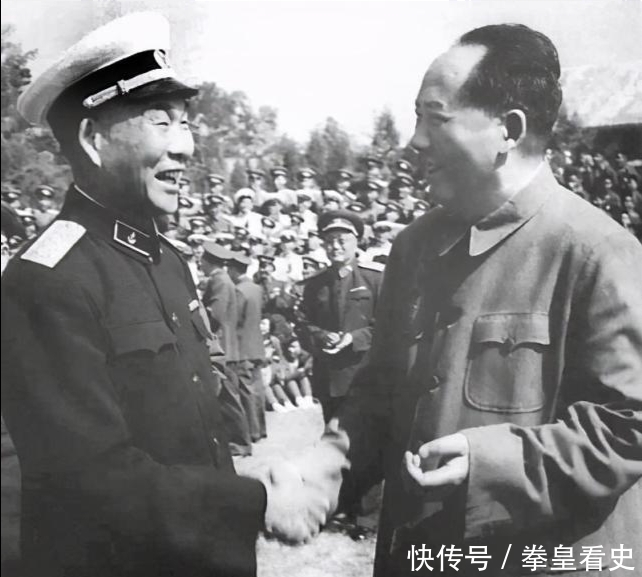 司令员|原定的三野组建海军，张爱萍负责，为何首任海军司令员成肖劲光？