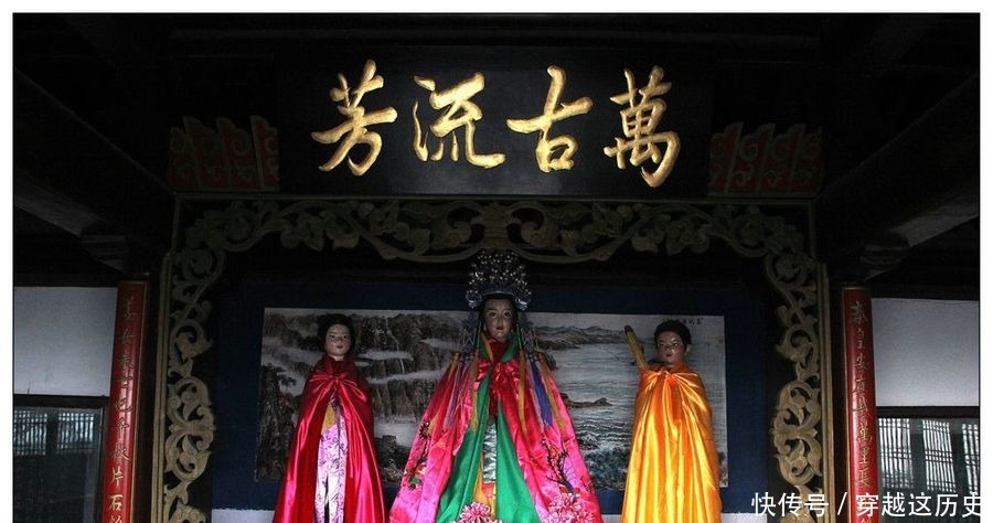 无人|寺庙门口挂着一副对联,数百年来无人能读对!