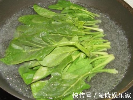西蓝花|炒前需要焯水的四种蔬菜,许多人偷懒省掉,殊不知影响身体健康