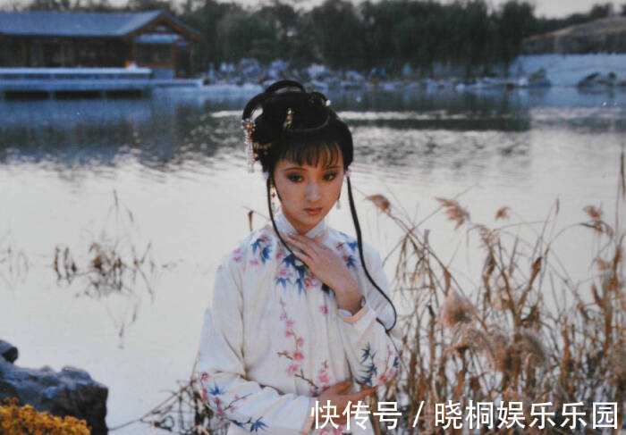 贾宝玉!他才是真正喜欢林黛玉,为了追林黛玉,牺牲了一辈子的幸福