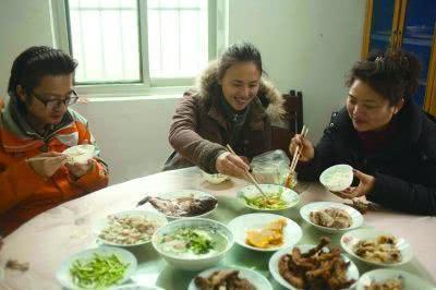 办法|减肥先“减胃”教你4个控制食欲的办法,吃饭时都不会多吃了