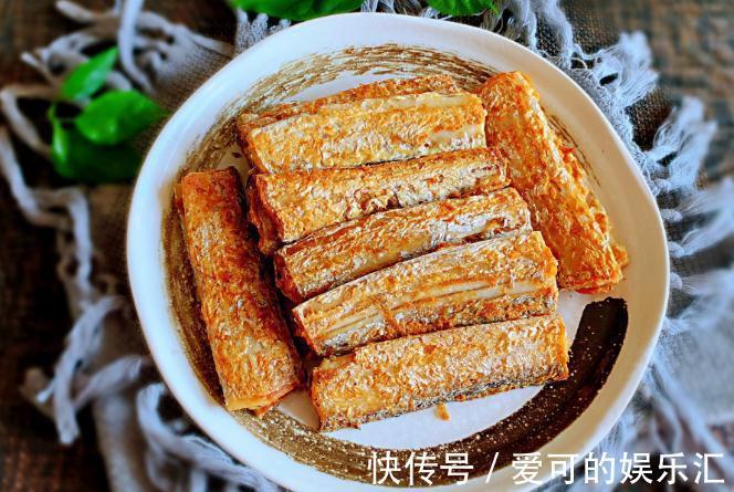 带鱼别只会干炸了，教您一个好吃做法，肉质细嫩鲜香无腥，快来学