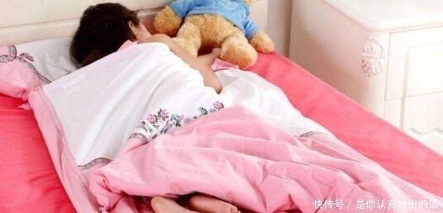 宝宝|宝宝被爸爸呼噜吵醒,一番“神操作”教训了老父亲,网友:惹不起