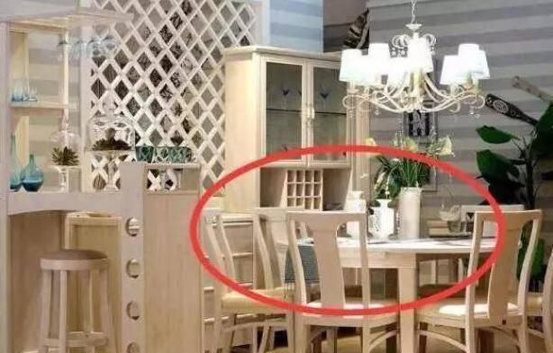 酒柜|房子住久了，才懂最不应该买这6件家具，占地不实用，还浪费钱