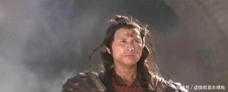 回头|将军打了胜仗，满城百姓高兴迎接，却回头对部下说屠城！