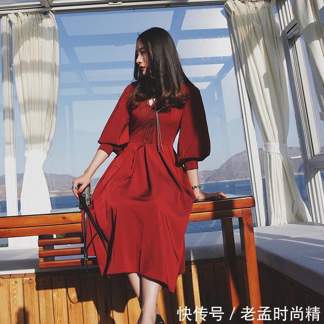 蕾丝|28岁以后与幼稚的衣服说拜拜,轻熟风的知性美才适合