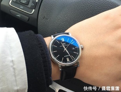 腕表|万国风度,披荆斩棘,正在职场中的你需要拥有这样一款手表