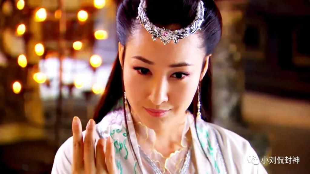 偏偏|妲己为何偏偏要纣王建造虿盆?