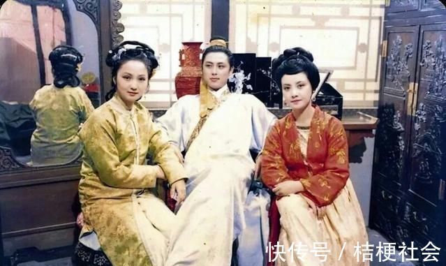 平儿$红楼梦:香菱逆来顺受的背后,藏着她最不堪回首的往事