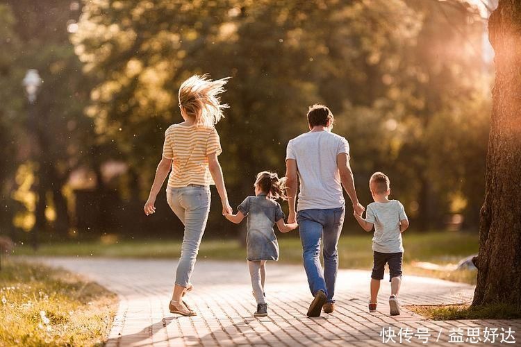 膝盖|跑者切记重点在跑步的时候,千万要避免这4点