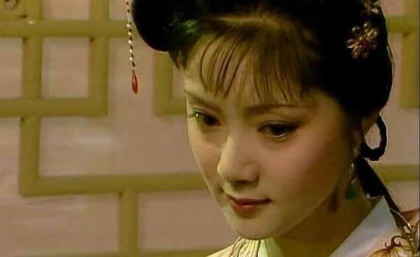 王夫人$薛蟠为何要折腾两三年,花大把银子给林黛玉配药?