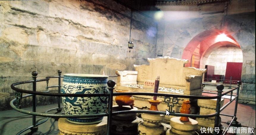 明定陵,仅此一个被政府组织的考古学家打开的皇陵,一次出土四件国宝!