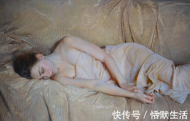 画展$49岁画家笔下的少女人体油画,展现出人体艺术的极限美感