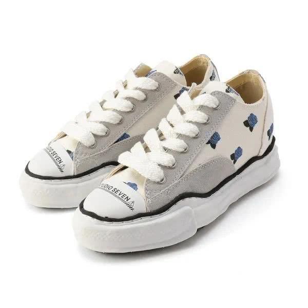 不好|爆款鞋王被嫌“不好穿”、“抄袭”,但也逃避不了真香定律