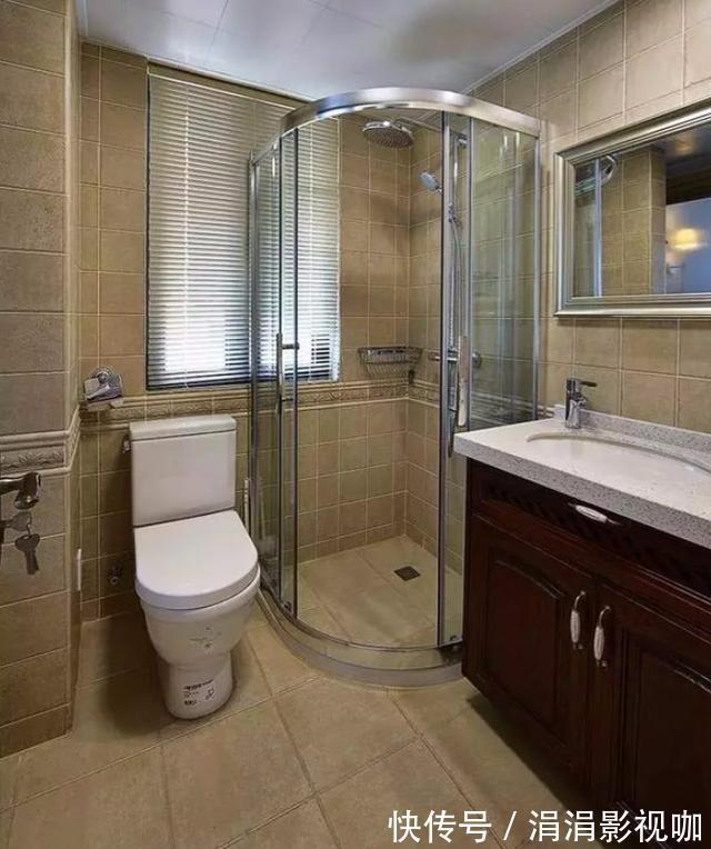 浴室不好打理那是因为没选对材质,不如就选种,搭配卫生间完美