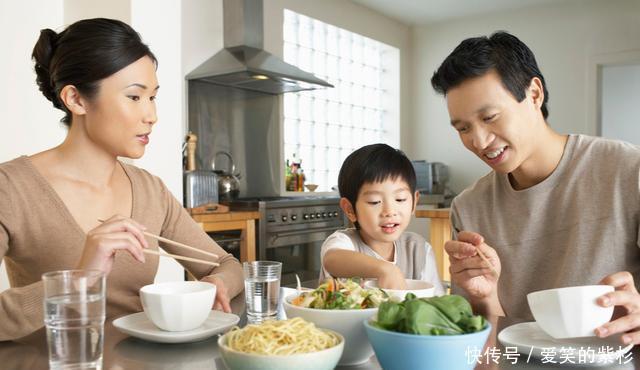 孩子|“不睡三觉、不吃三饭、不说三话”,养出的孩子,聪明又优秀