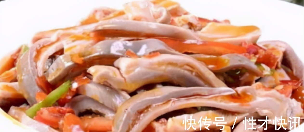 小丁|人到中年,适合常吃三种美食,补充营养,缓解疲劳,增强体质